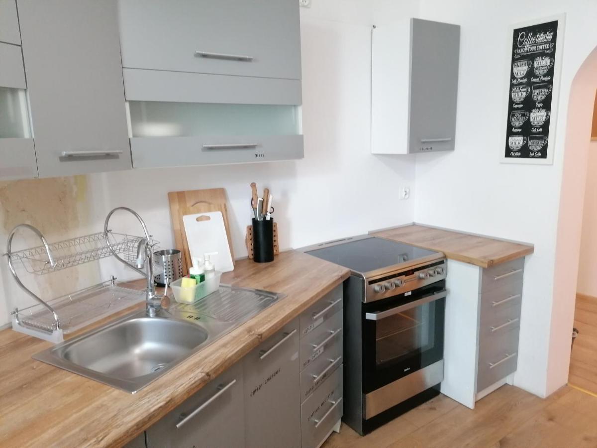Hostel Tulip - Pokoj Jednoosobowy Nr 3 Ze Wspolna Lazienka I Kuchnia Szczecin Luaran gambar