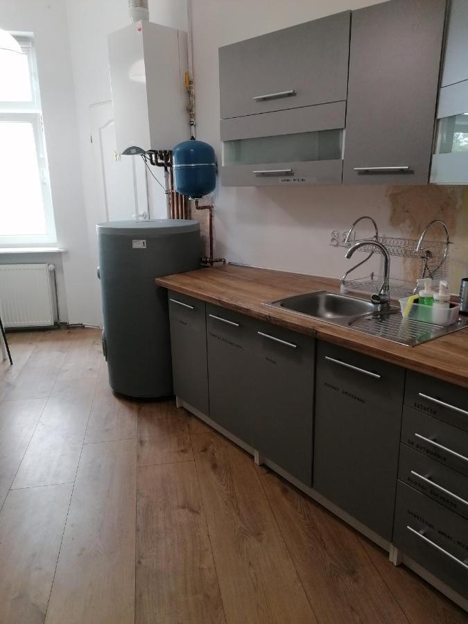 Hostel Tulip - Pokoj Jednoosobowy Nr 3 Ze Wspolna Lazienka I Kuchnia Szczecin Luaran gambar