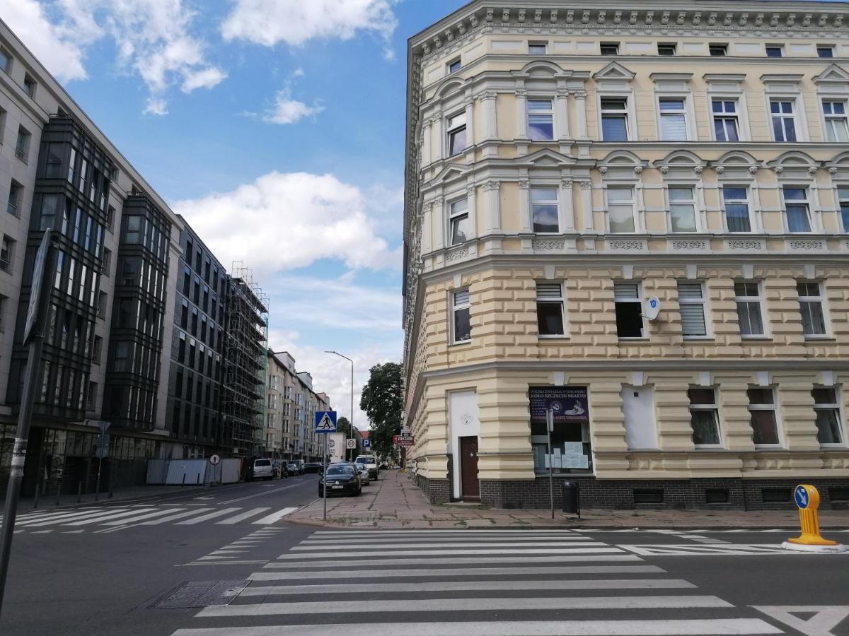 Hostel Tulip - Pokoj Jednoosobowy Nr 3 Ze Wspolna Lazienka I Kuchnia Szczecin Luaran gambar