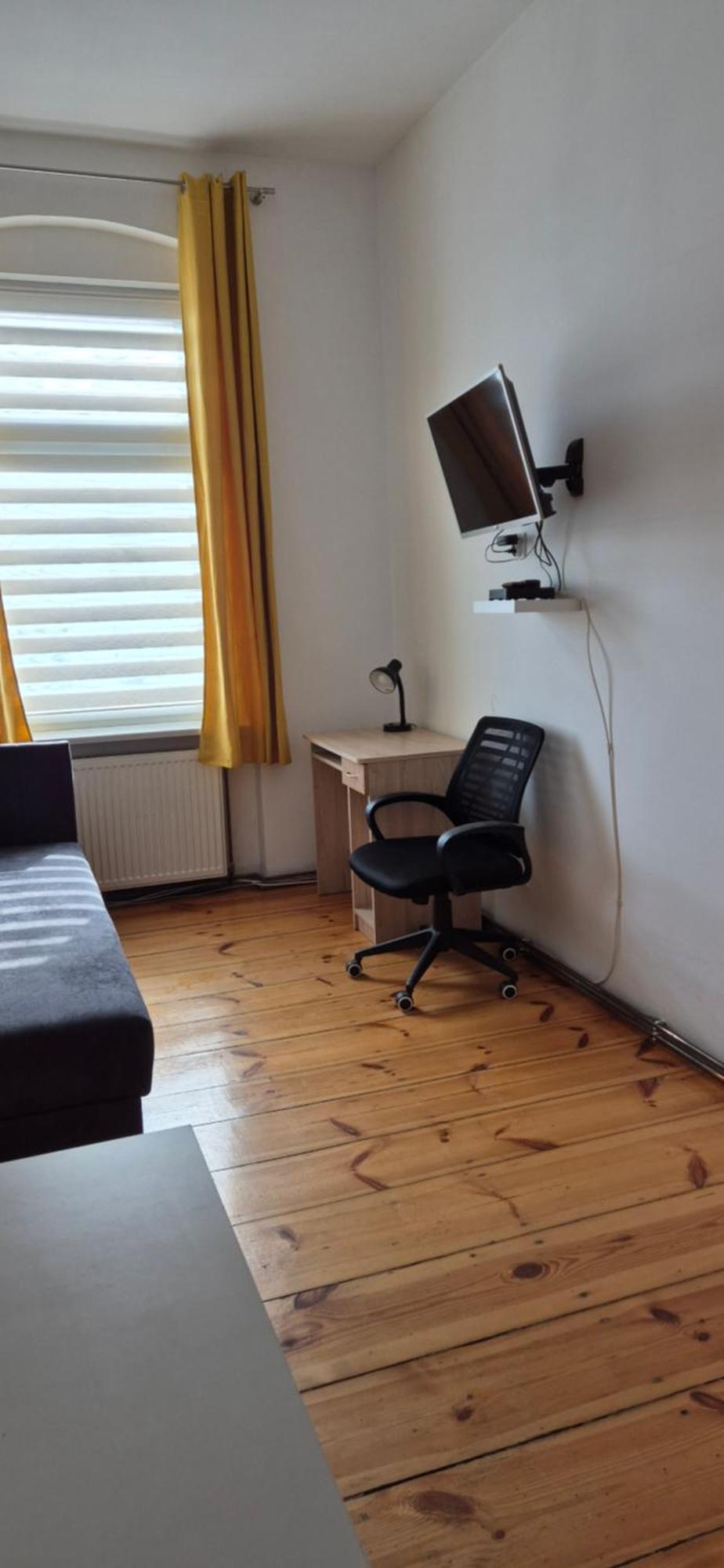 Hostel Tulip - Pokoj Jednoosobowy Nr 3 Ze Wspolna Lazienka I Kuchnia Szczecin Luaran gambar