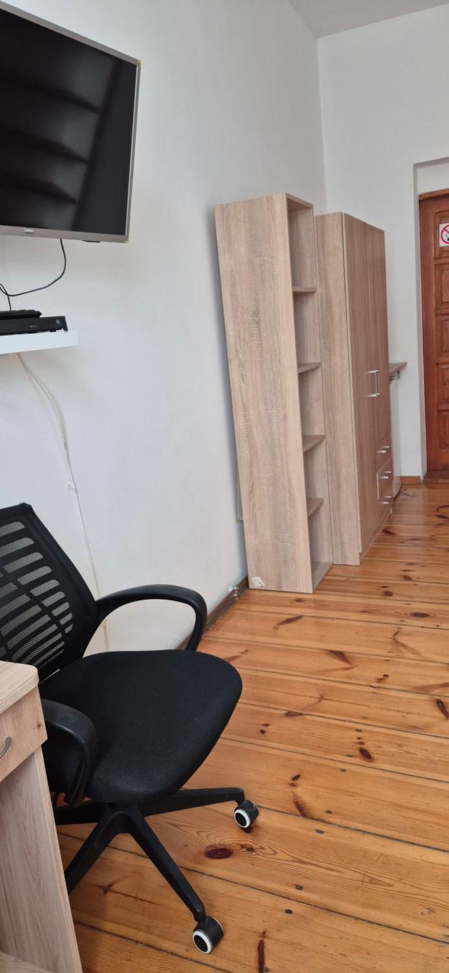 Hostel Tulip - Pokoj Jednoosobowy Nr 3 Ze Wspolna Lazienka I Kuchnia Szczecin Luaran gambar